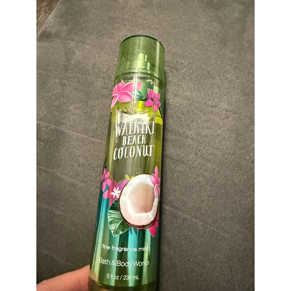 Bath & Body Works Waikiki Beach Coconut Fine Fragrance Mist 8oz Body Spray